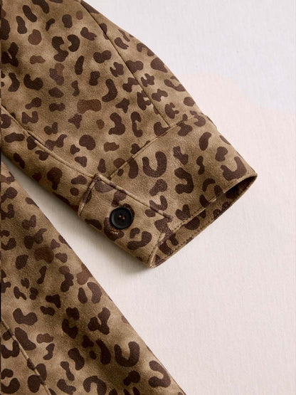 Chaqueta de efecto ante con estampado de leopardo