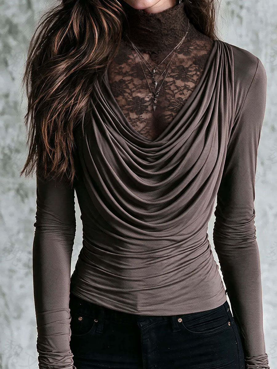 Top Boho Color Taupe Dos en Uno con Encaje, Cuello Alto y Escote Drapeado