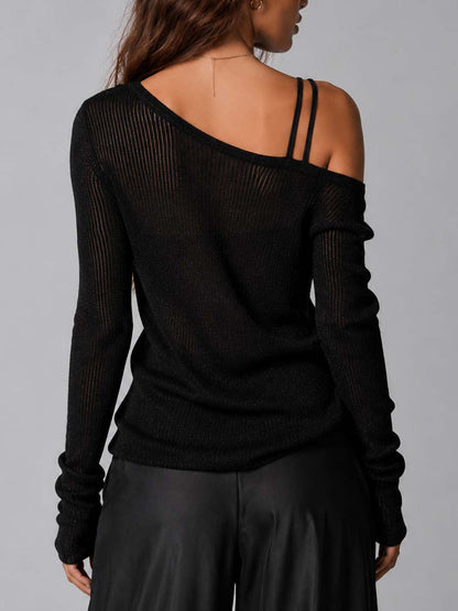 Blusa Negra de Punto Canalé Semitransparente con Brillo, Escote Asimétrico y Doble Tirante Fino