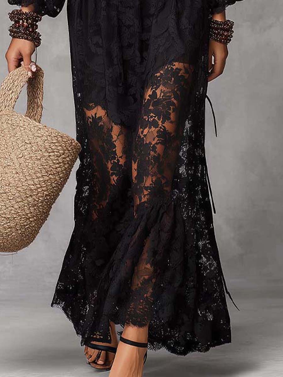 Vestido Maxi Negro de Encaje con Escote Bardot y Cuerpo Fruncido