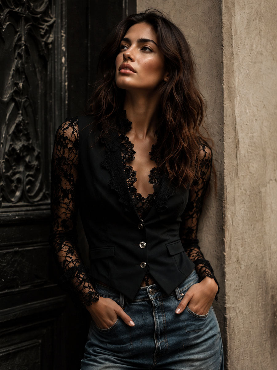 Top blazer negro elegante con mangas de encaje