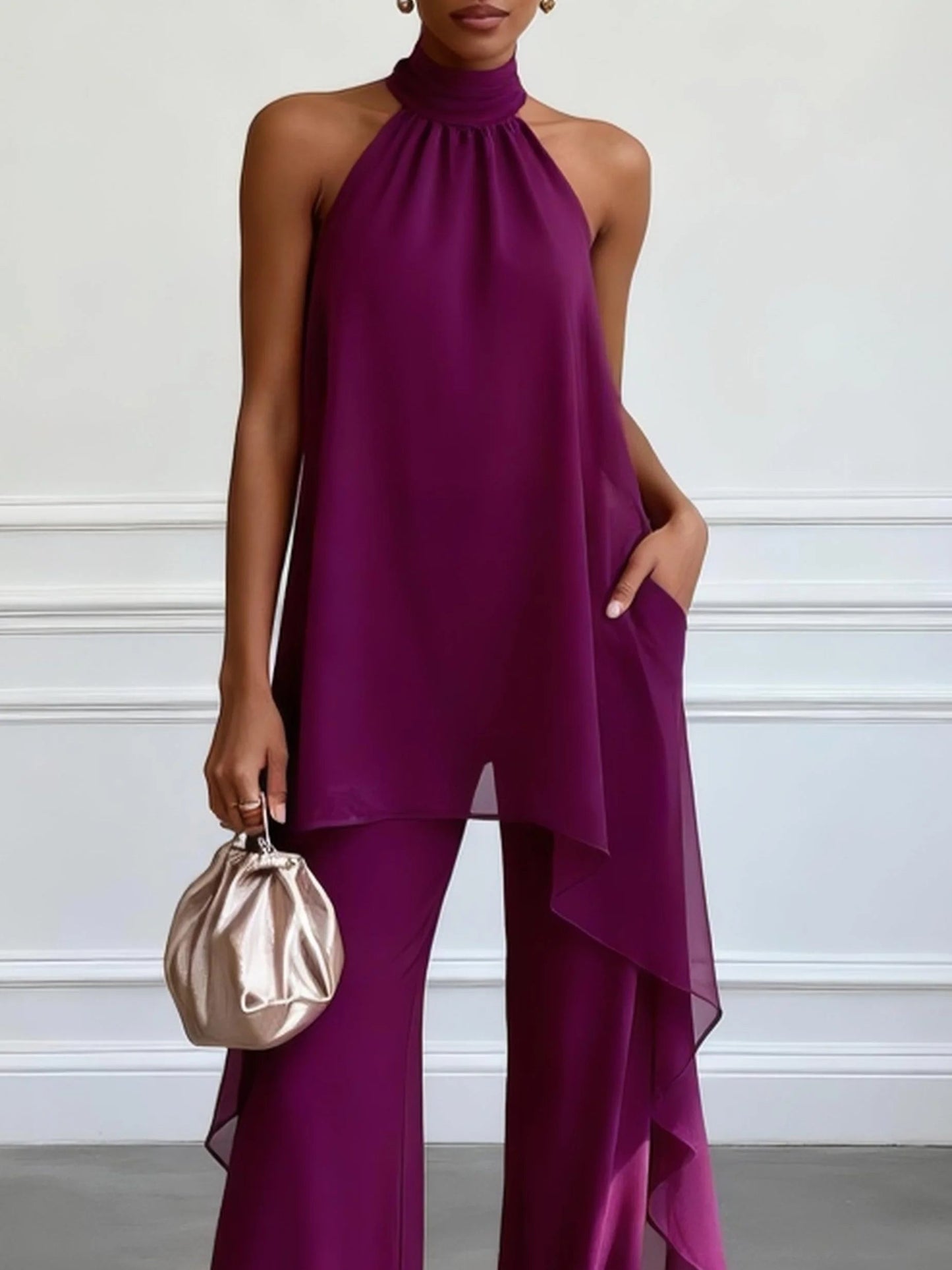 Luxury | Conjunto elegante con top halter y pantalón fluido