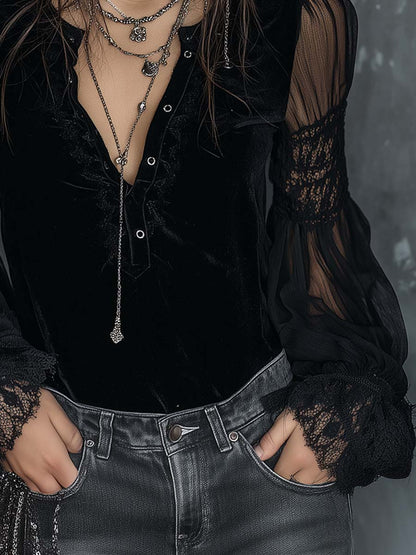 Blusa Vintage de Terciopelo con Cuello Henley, Mangas Semitransparentes y Detalles de Encaje