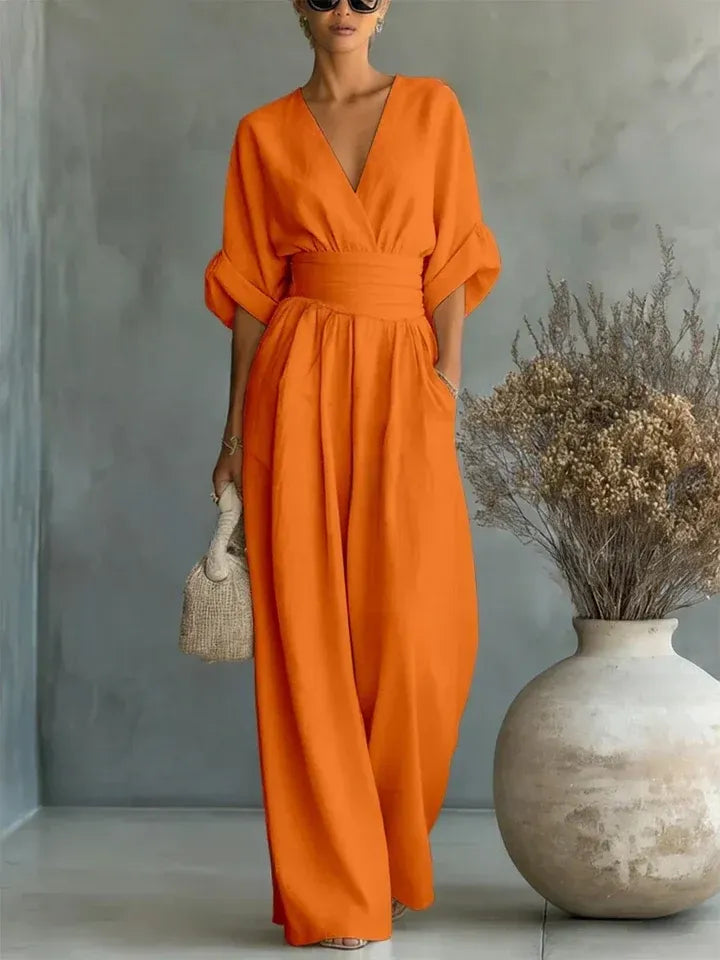 Marta - Mono Elegante con escote en V